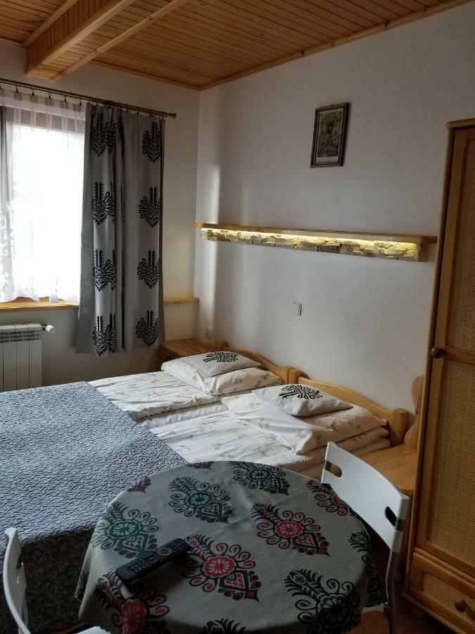 Malgosia Regionalna - 10 Minut Na Piechote Do Stoku Narciarskiego I Term Bania - Posilki Serwowane W Budynku Obok Бялка Татранска Екстериор снимка